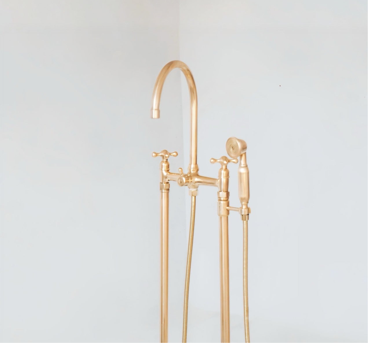 Unlacquered Brass Floor Mounted Bath Tube Filler