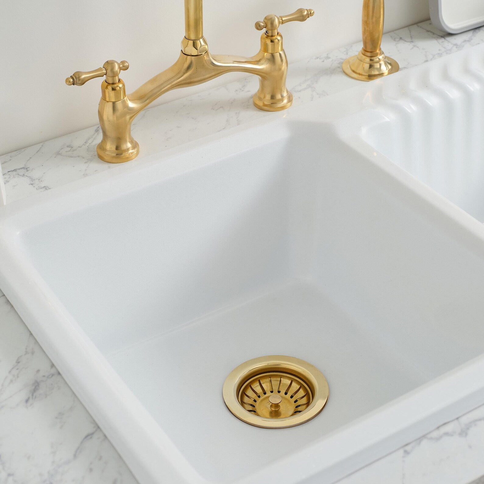 Unlacquered Brass Strainer Basket With Stopper