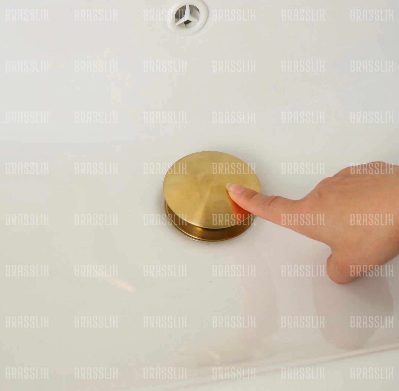 Bathroom Sink Pop-Up Drain with Overflow – US Standard, Unlacquered Brass
