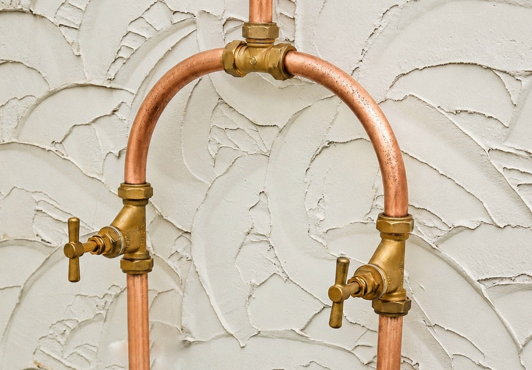 Outdoor Solid Copper Shower - Malibo