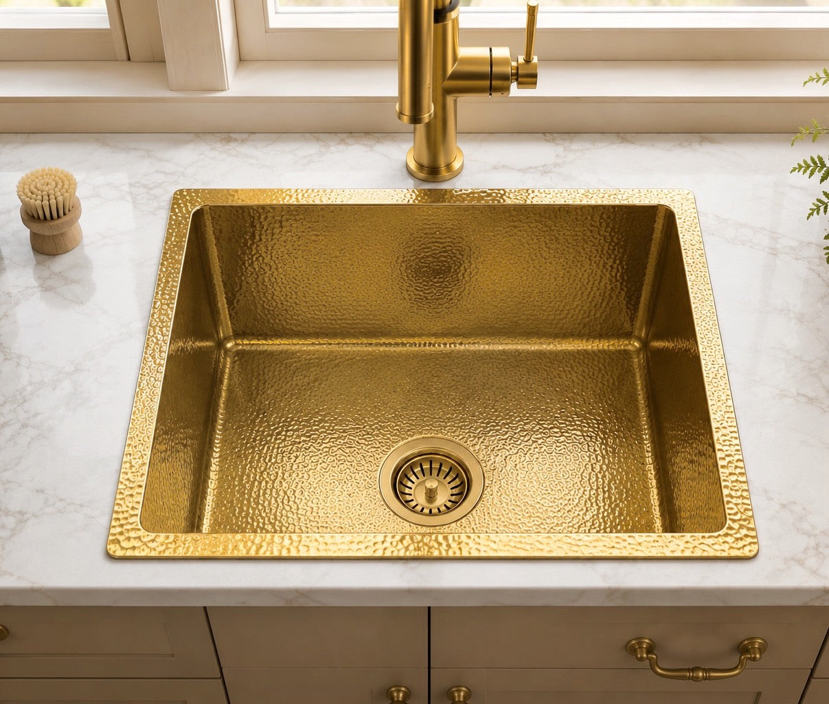 Unlacquered Brass Hammered Sink - Farmhouse kitchen Sink