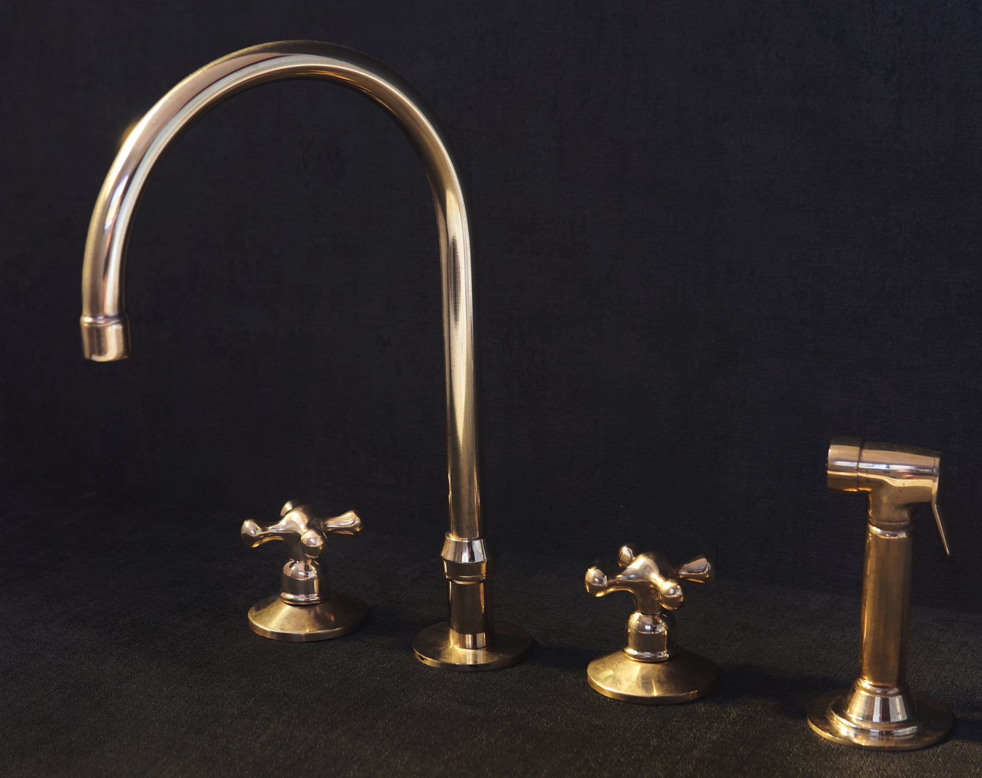 Unlacquered Brass Deck Mounted 3 Holes Countertop Faucet