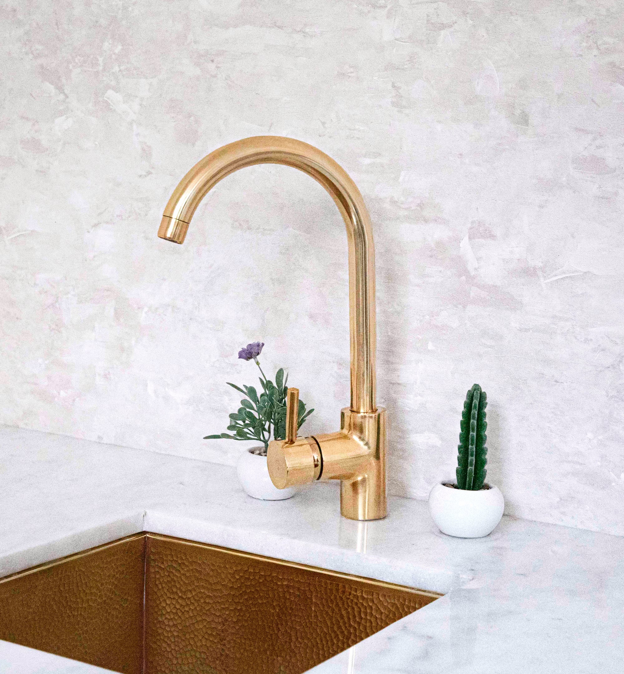 Single Hole Basin Faucet | Brass Basin Faucet | Brasslik