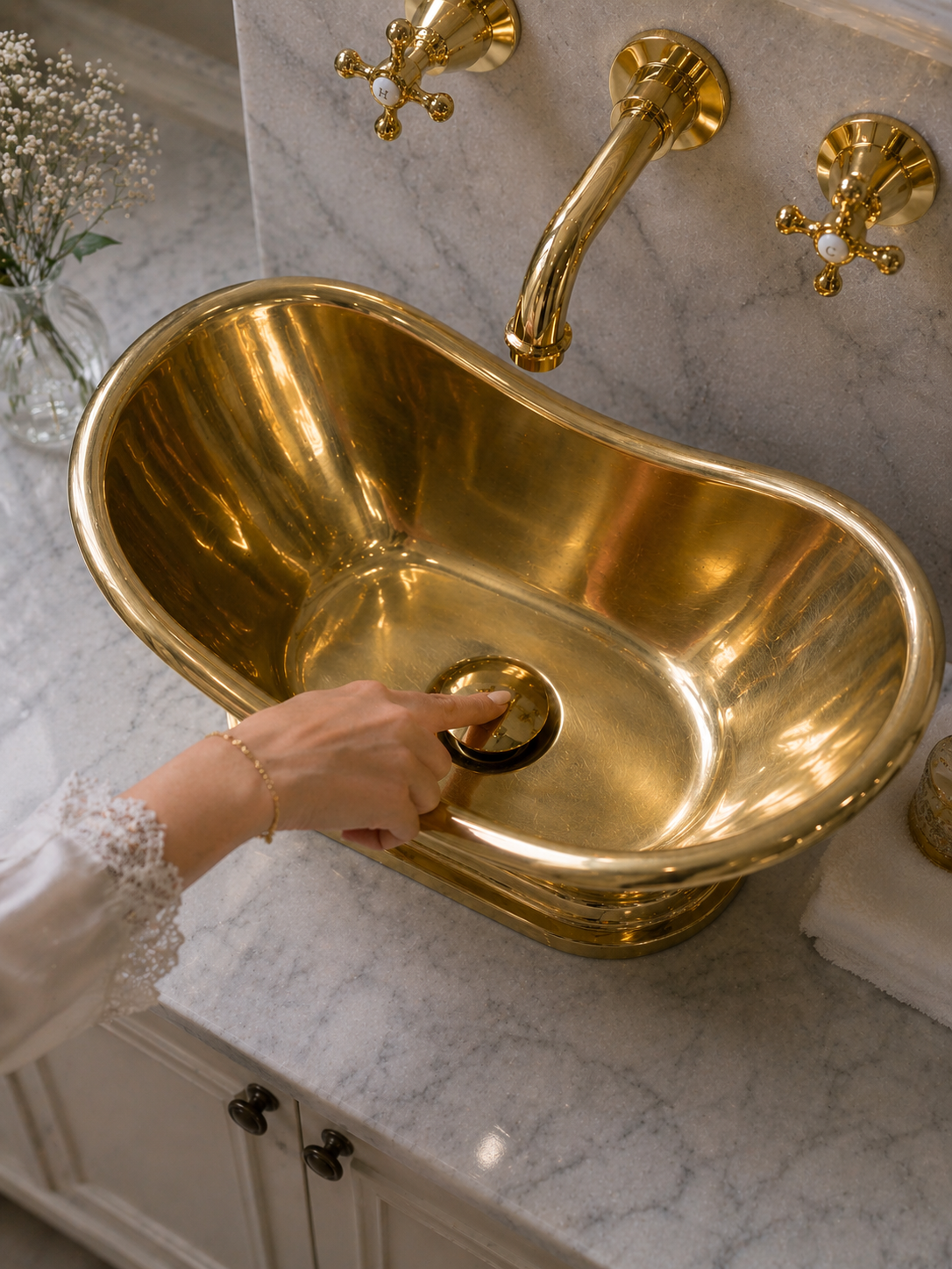 Unlacquered Brass Vessel Sink - Bathtub Style