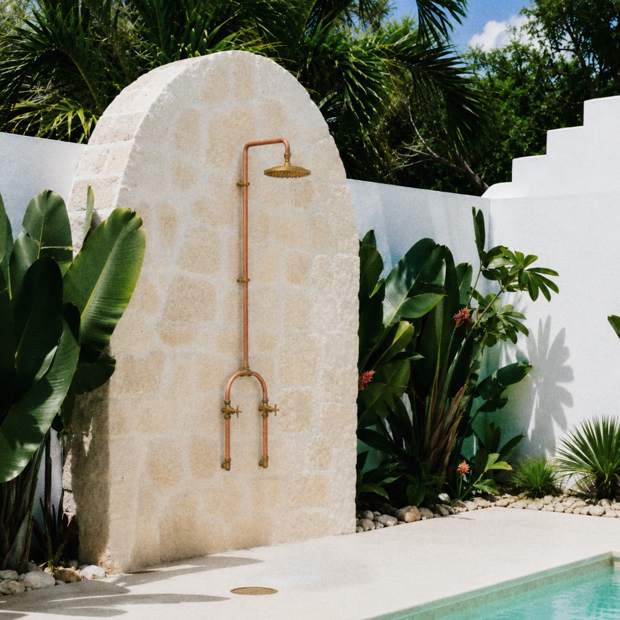 Outdoor Solid Copper Shower - Malibo