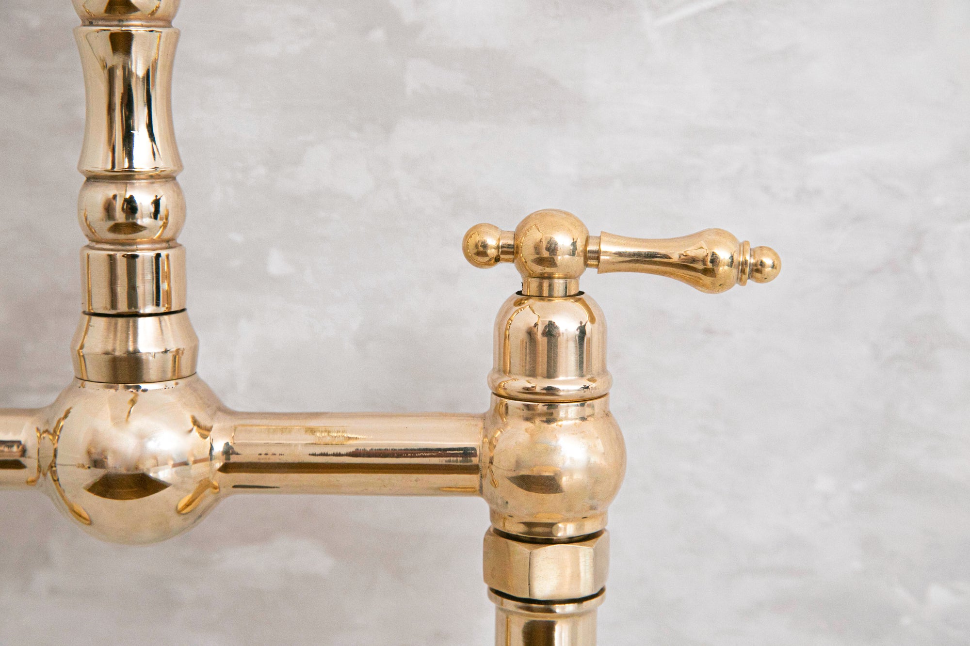 Classic Brass Bridge Faucet