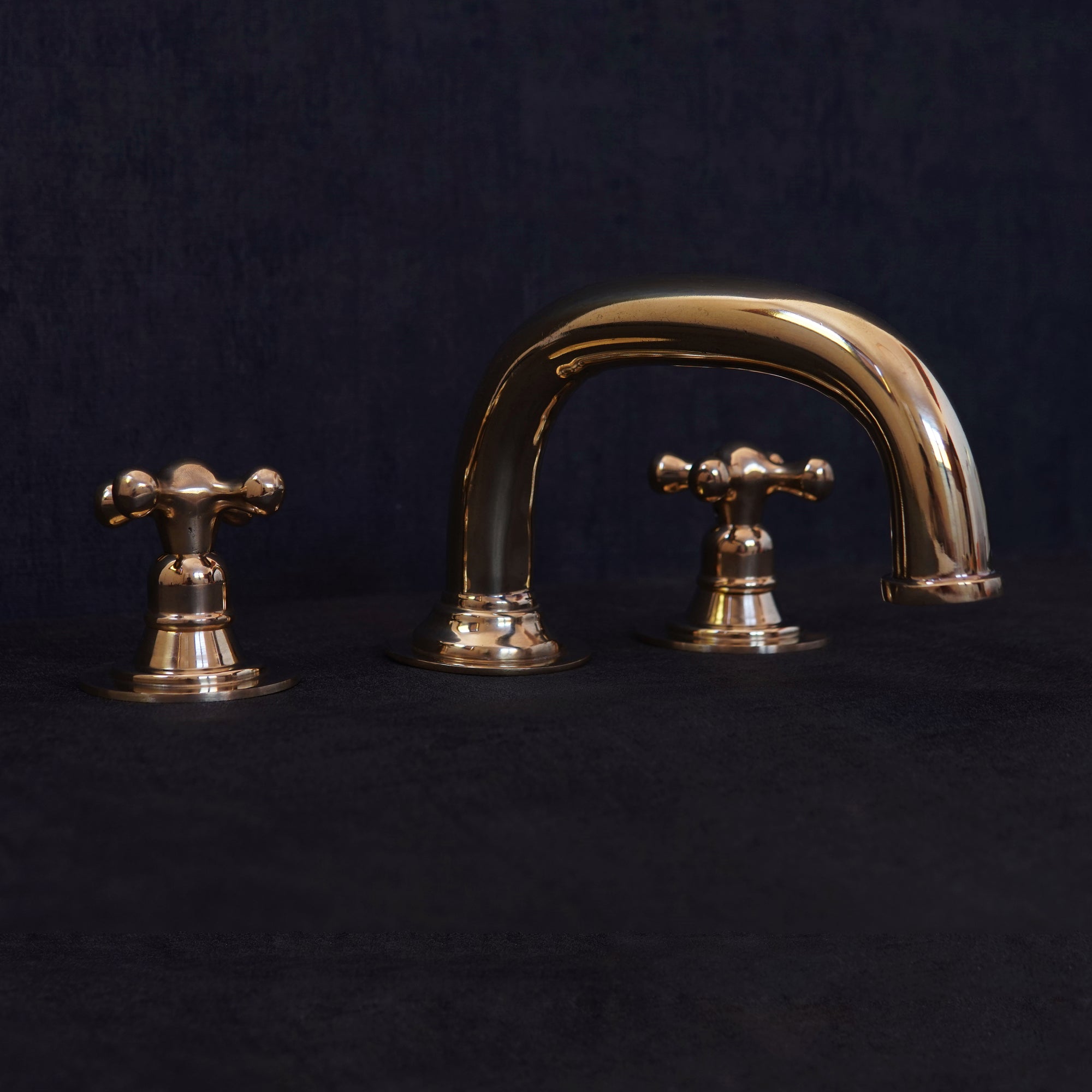 Unlacquered Brass Deck Mounted Faucet - 3 Holes Mounted Bath Faucet