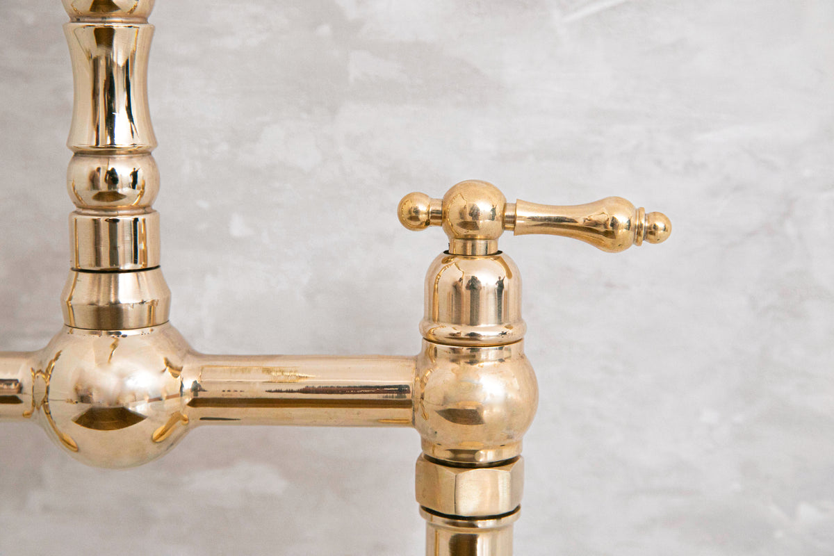 Brighton brass bridge faucet, only faucet or with sprayer