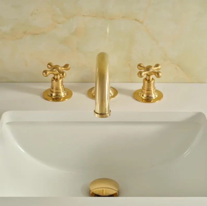 Solid Brass 3 Holes Widespread Sink