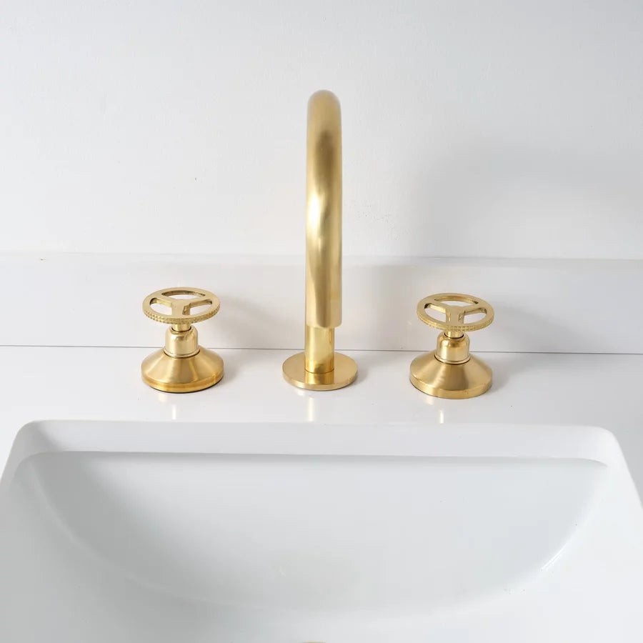 Texas Brass Widespread Bathroom 3 Holes Faucet