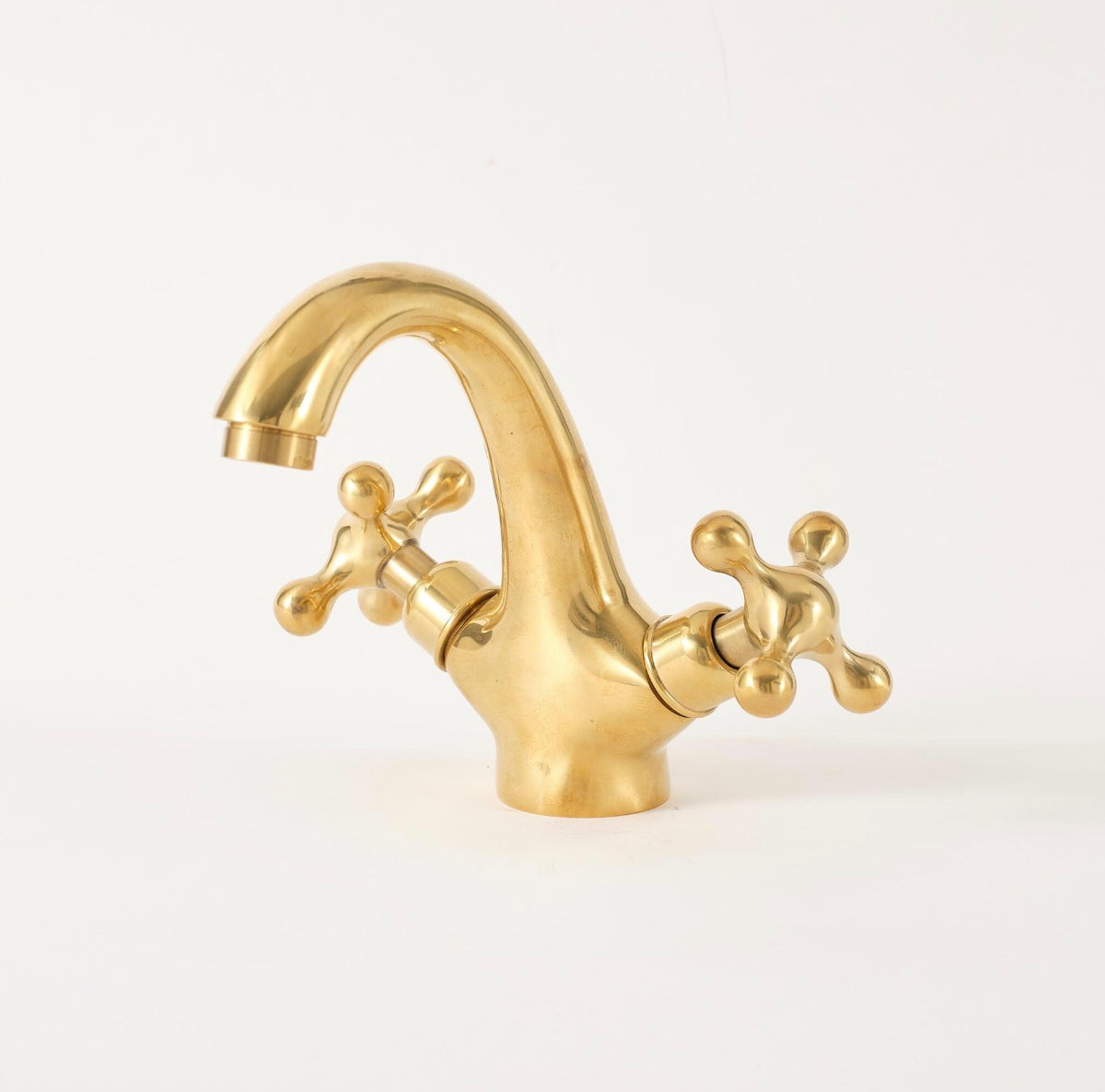 Unlacquered brass bath vanity faucet