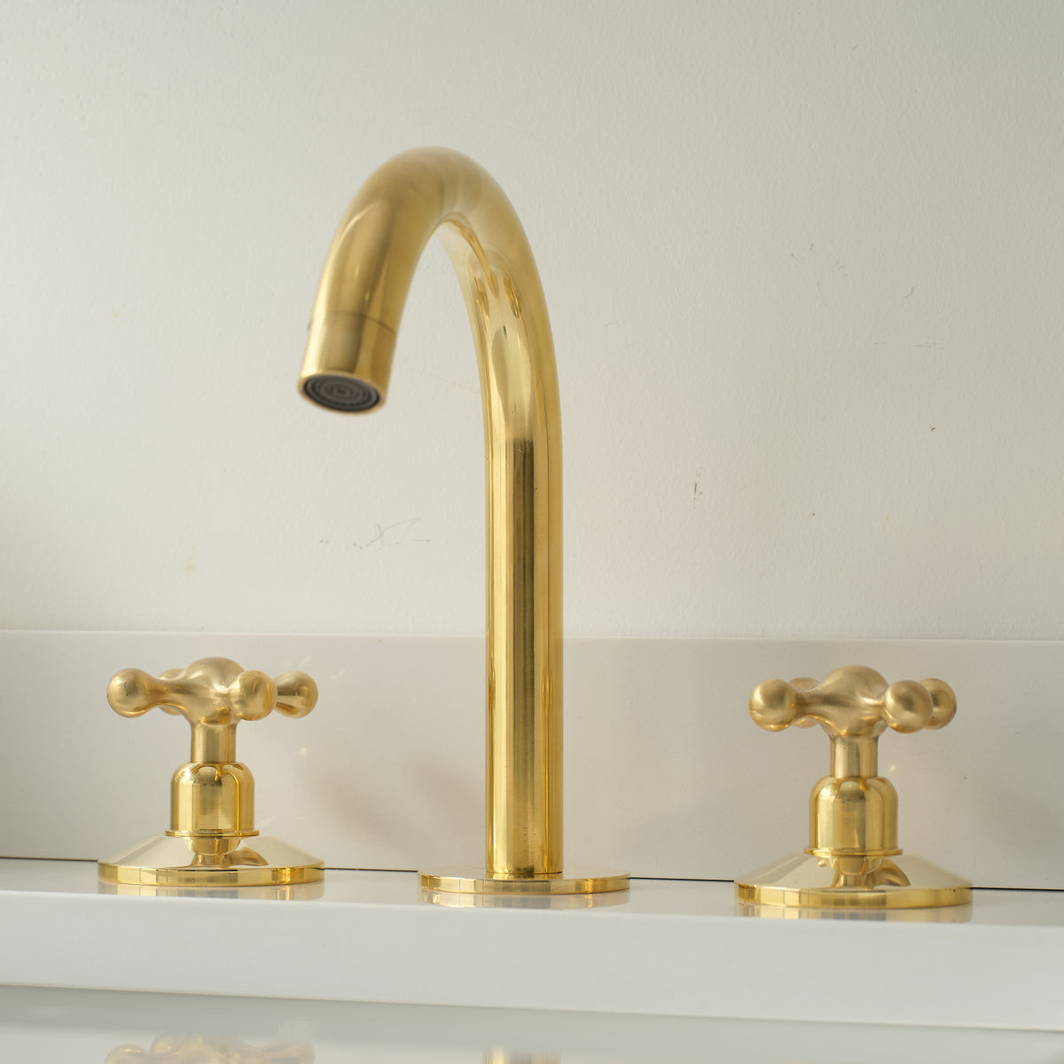3-hole brass bathroom faucet by Brasslik