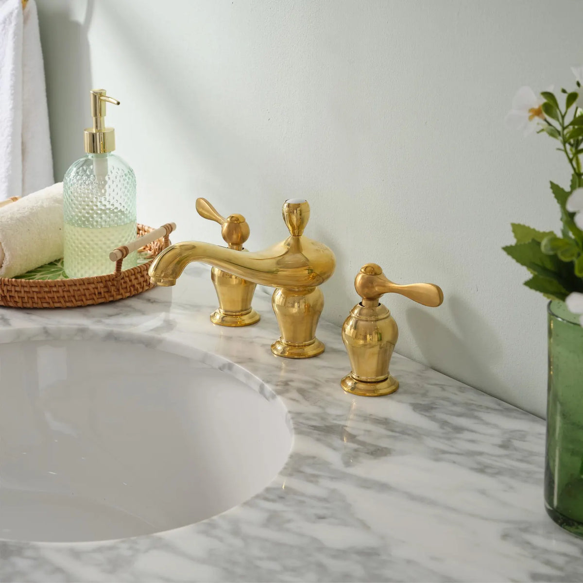 Brasslik Vienna widespread faucet