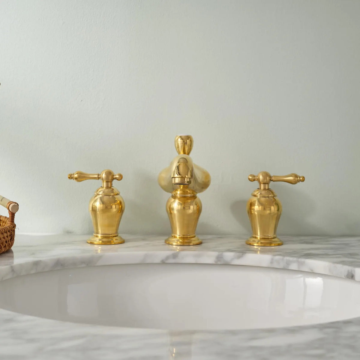 Handcrafted Vienna widespread brass faucet